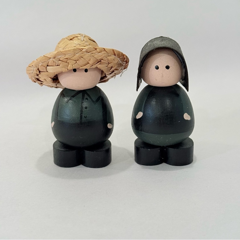 Vintage Wood Dolls Handmade Amish Figurines